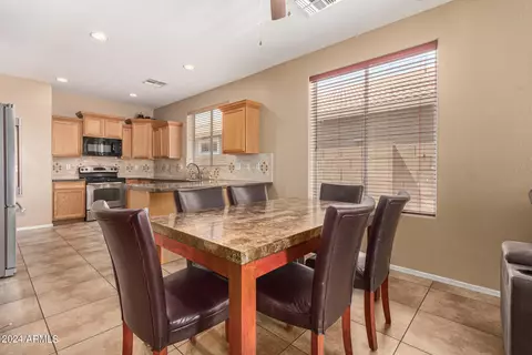 2330 W Beverly Rd, Phoenix, AZ 85041 photo 8