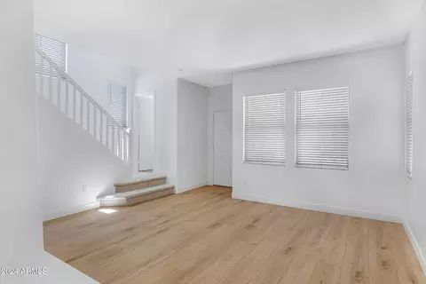 3910 W Carter Rd, Phoenix, AZ 85041 photo 7