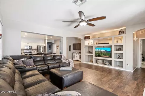 2597 S Buckaroo Trl, Gilbert, AZ 85295 photo 12