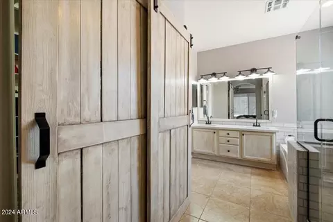 2597 S Buckaroo Trl, Gilbert, AZ 85295 photo 16