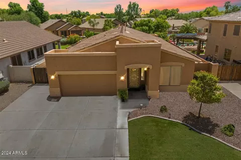 2597 S Buckaroo Trl, Gilbert, AZ 85295 photo 38