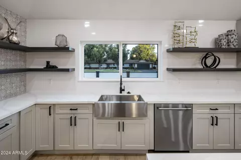 808 W Butler Dr, Phoenix, AZ 85021 photo 32