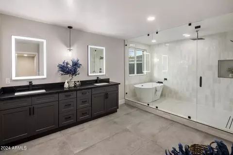 808 W Butler Dr, Phoenix, AZ 85021 photo 5