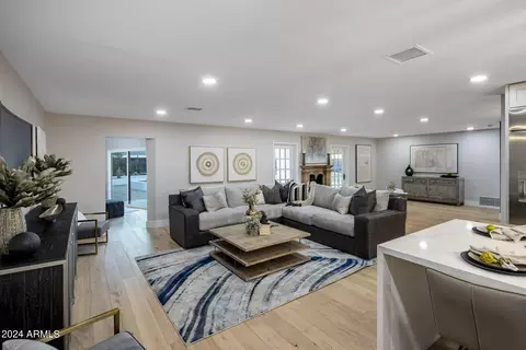 808 W Butler Dr, Phoenix, AZ 85021 photo 6