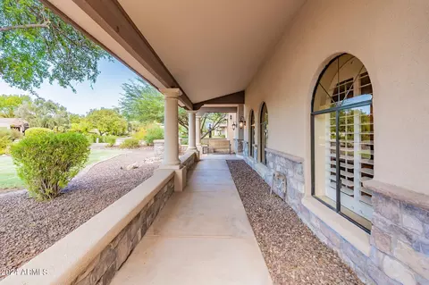 2071 E La Vieve Ln, Tempe, AZ 85284 photo 10