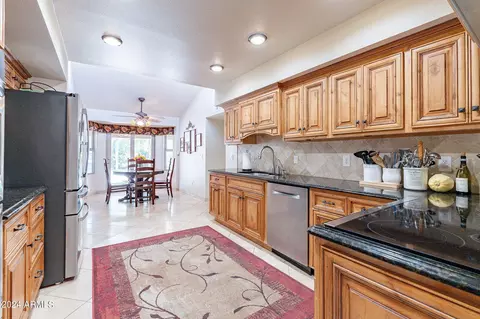 2071 E La Vieve Ln, Tempe, AZ 85284 photo 29