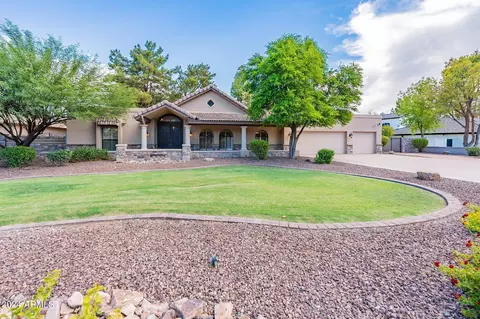 2071 E La Vieve Ln, Tempe, AZ 85284 photo 8