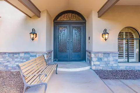 2071 E La Vieve Ln, Tempe, AZ 85284 photo 11