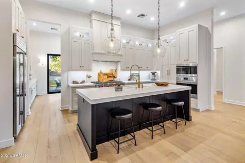 4147 E Clarendon Ave, Phoenix, AZ 85018 photo 7
