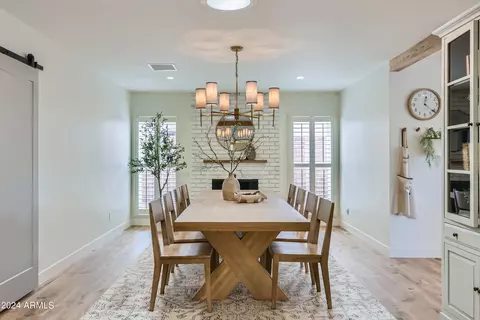 1109 E Rowlands Ln, Phoenix, AZ 85022 photo 10