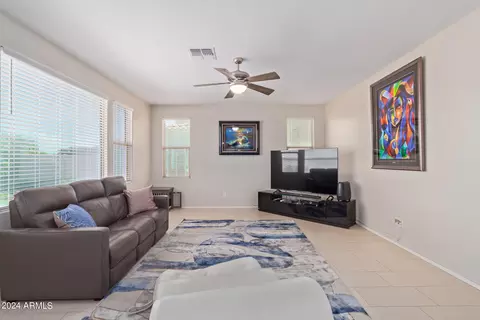 1672 E Dubois Ave, Gilbert, AZ 85298 photo 5