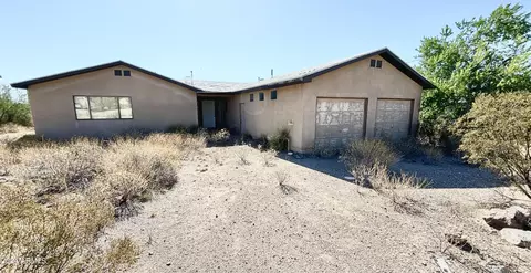 512 N Kilbright Ave, Ajo, AZ 85321
