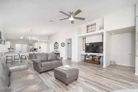 2258 E Soft Wind Dr, Phoenix, AZ 85024 photo 6