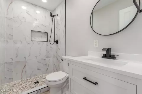 15017 N 27th Dr, Phoenix, AZ 85053 photo 17