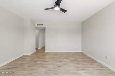 15017 N 27th Dr, Phoenix, AZ 85053 photo 6