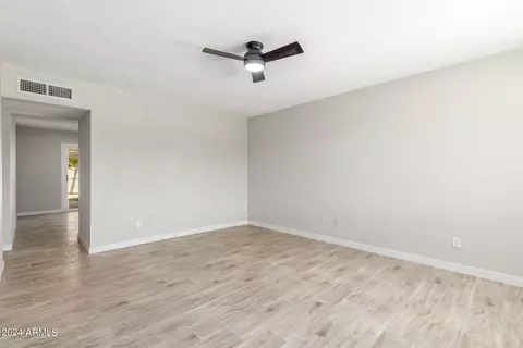 15017 N 27th Dr, Phoenix, AZ 85053 photo 5