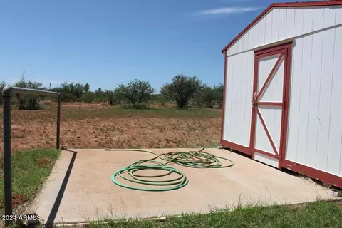 9774 E Coyote Trl, Hereford, AZ 85615 photo 38