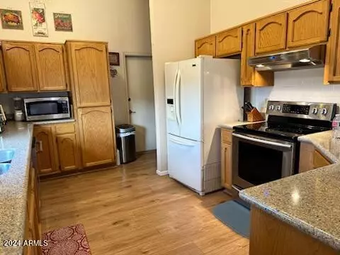 9774 E Coyote Trl, Hereford, AZ 85615 photo 10