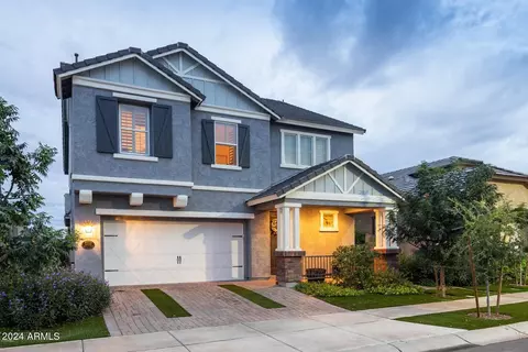 10533 E Neville Ave, Mesa, AZ 85209