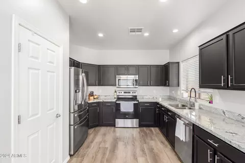 6702 E Roland St, Mesa, AZ 85215 photo 15
