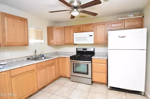 3801 E Taylor St, Phoenix, AZ 85008 photo 8