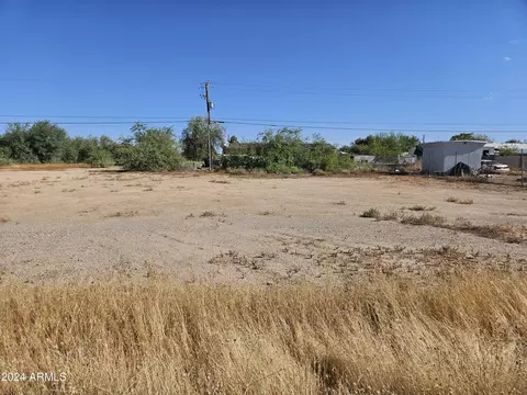 3040 W Sueno Dr #5, Toltec, AZ 85131