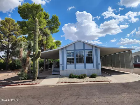 2501 W Wickneburg Way #62, Wickenburg, AZ 85390