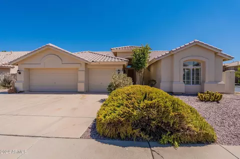5929 W Louise Dr, Glendale, AZ 85310