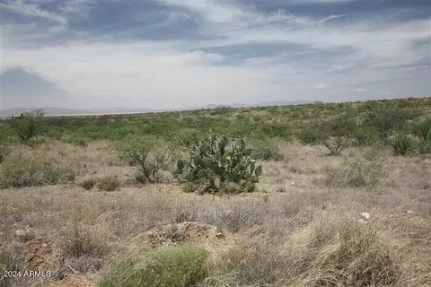 40784011 N Valley Vista Rd # B, Douglas, AZ 85607