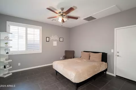 6920 W Getty Dr, Phoenix, AZ 85043 photo 13