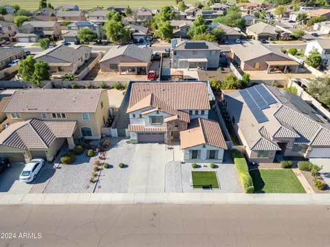 6920 W Getty Dr, Phoenix, AZ 85043 photo 5