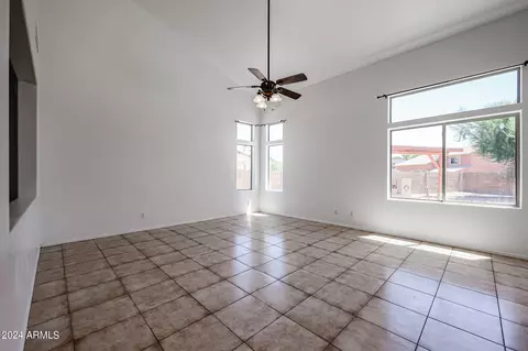 8207 W Florence Ave, Phoenix, AZ 85043 photo 11