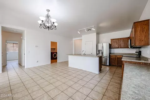 8207 W Florence Ave, Phoenix, AZ 85043 photo 6