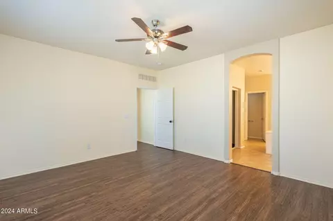 6604 S 16th Dr, Phoenix, AZ 85041 photo 19