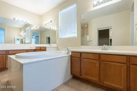 6604 S 16th Dr, Phoenix, AZ 85041 photo 22