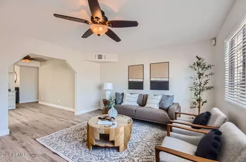 4502 E Capistrano Ave, Phoenix, AZ 85044 photo 12