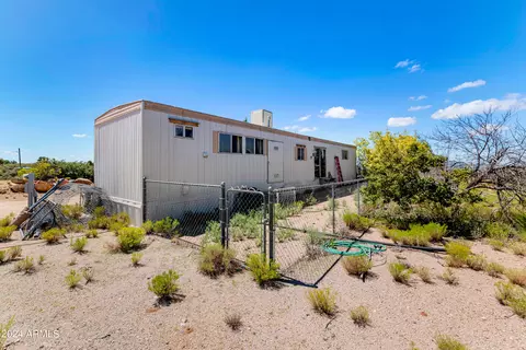 7970 W Lowell Dr, Kirkland, AZ 86332