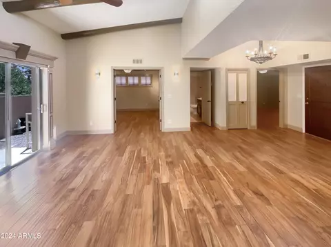 6525 N 13th Dr, Phoenix, AZ 85013 photo 14