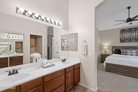 402 E Redwood Ln, Phoenix, AZ 85048 photo 26