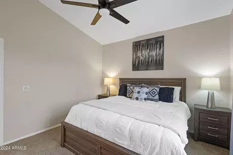 402 E Redwood Ln, Phoenix, AZ 85048 photo 23