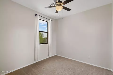 402 E Redwood Ln, Phoenix, AZ 85048 photo 27