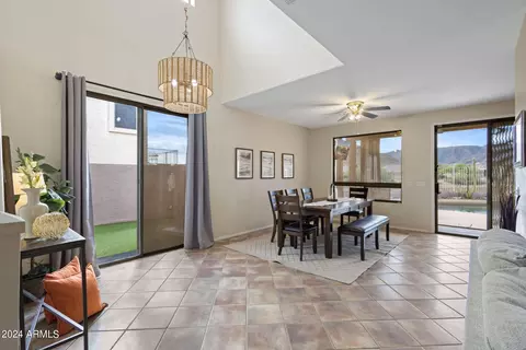 402 E Redwood Ln, Phoenix, AZ 85048 photo 15