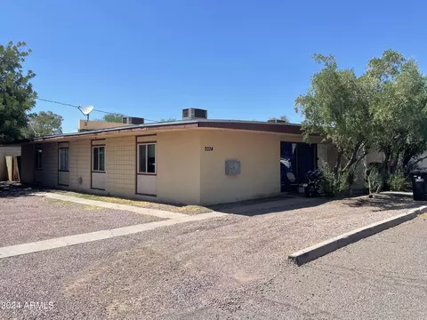2034 W Cactus Rd, Phoenix, AZ 85029