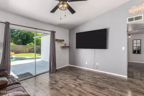 6622 Ensenada St, Mesa, AZ 85205 photo 9