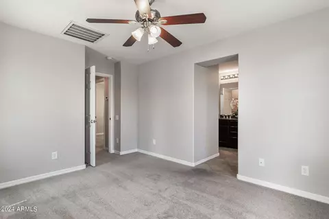 3645 E Zachary Dr, Phoenix, AZ 85050 photo 14