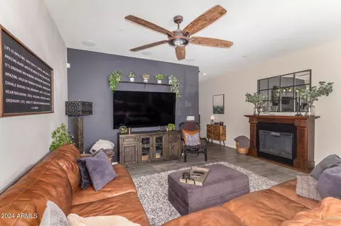 6839 E Posada Cir, Mesa, AZ 85212 photo 4