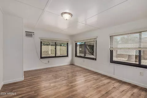 2211 E Waltann Ln, Phoenix, AZ 85022 photo 12