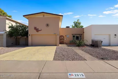 2015 E Cairo Dr, Tempe, AZ 85282