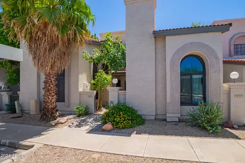 1718 S Longmore -- #106, Mesa, AZ 85202