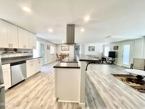 7520 E Abilene Ave, Mesa, AZ 85208 photo 2
